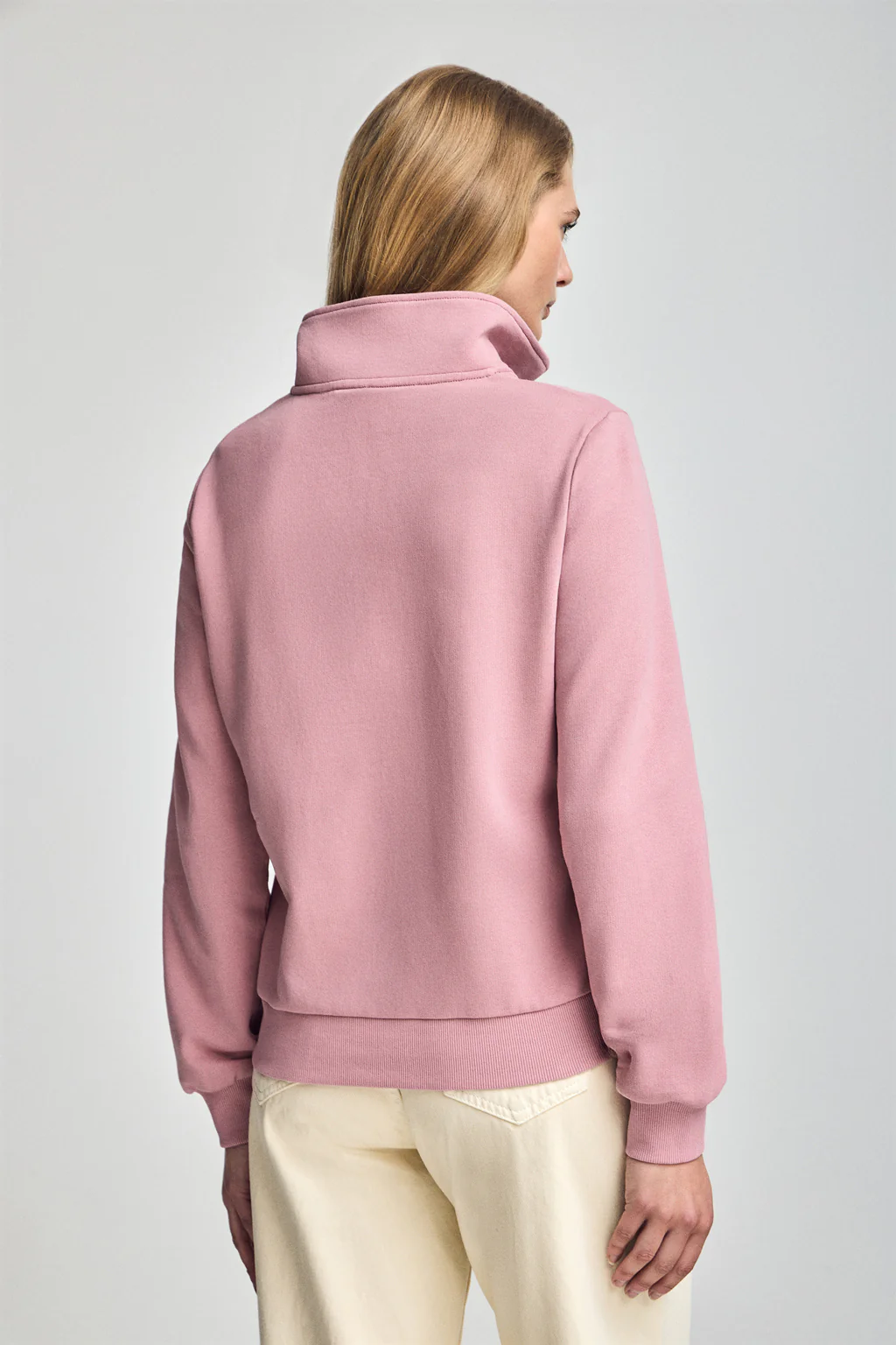 Dusty-pink half-zip sweatshirt with Rigby Go embroidery - Image 2