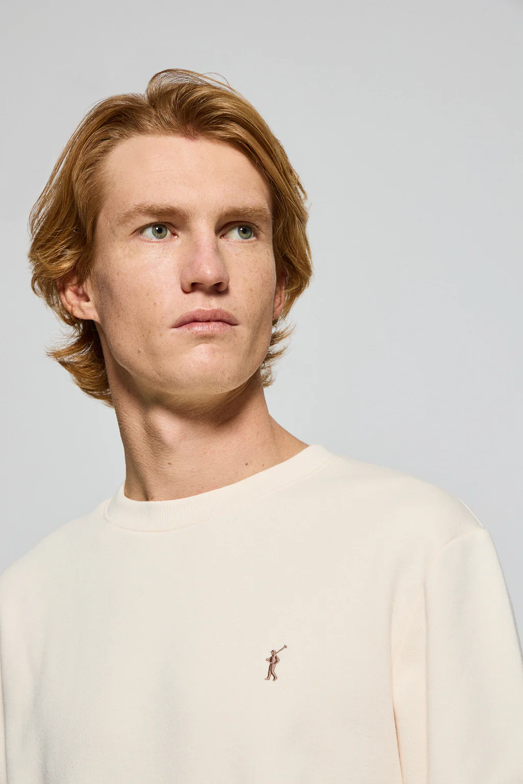 Nude round-neck sweatshirt with Rigby Go embroidered logo - Image 3
