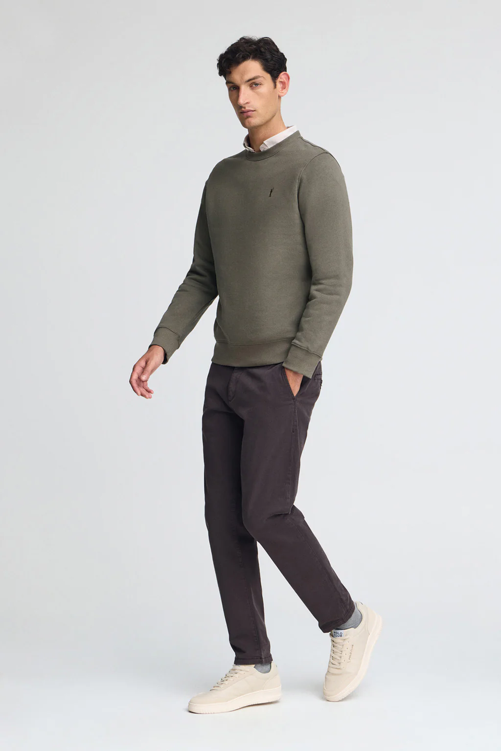 Army-green relaxed-fit sweatshirt with Rigby Go logo - Image 3