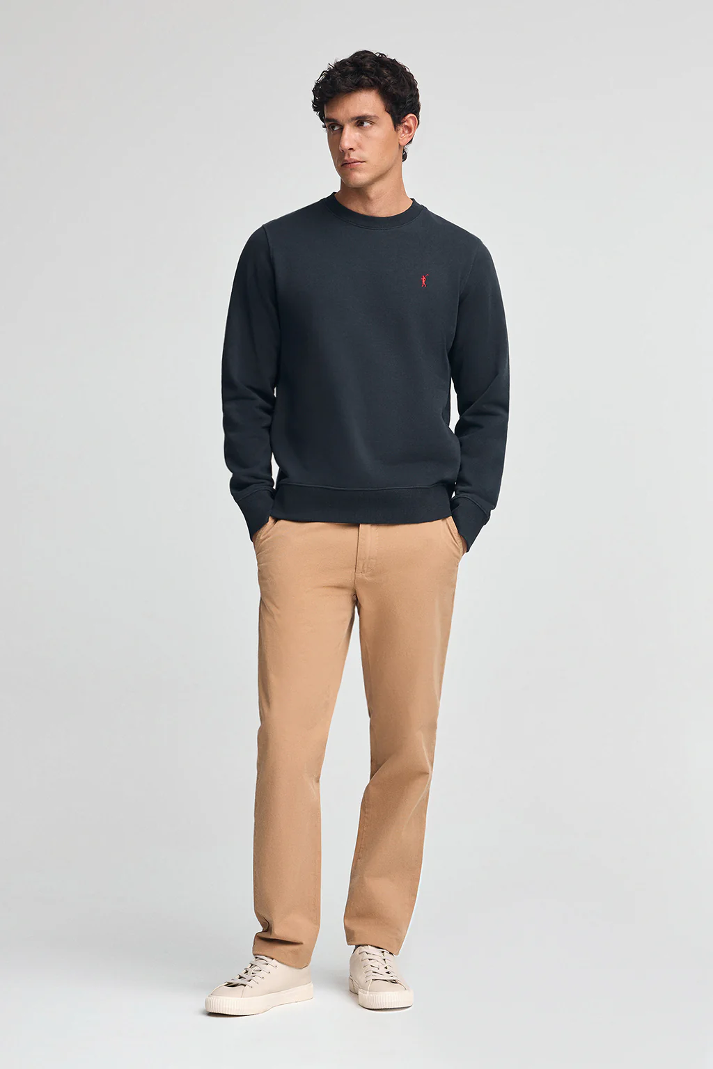 Navy-blue relaxed-fit sweatshirt with Rigby Go logo - Image 3