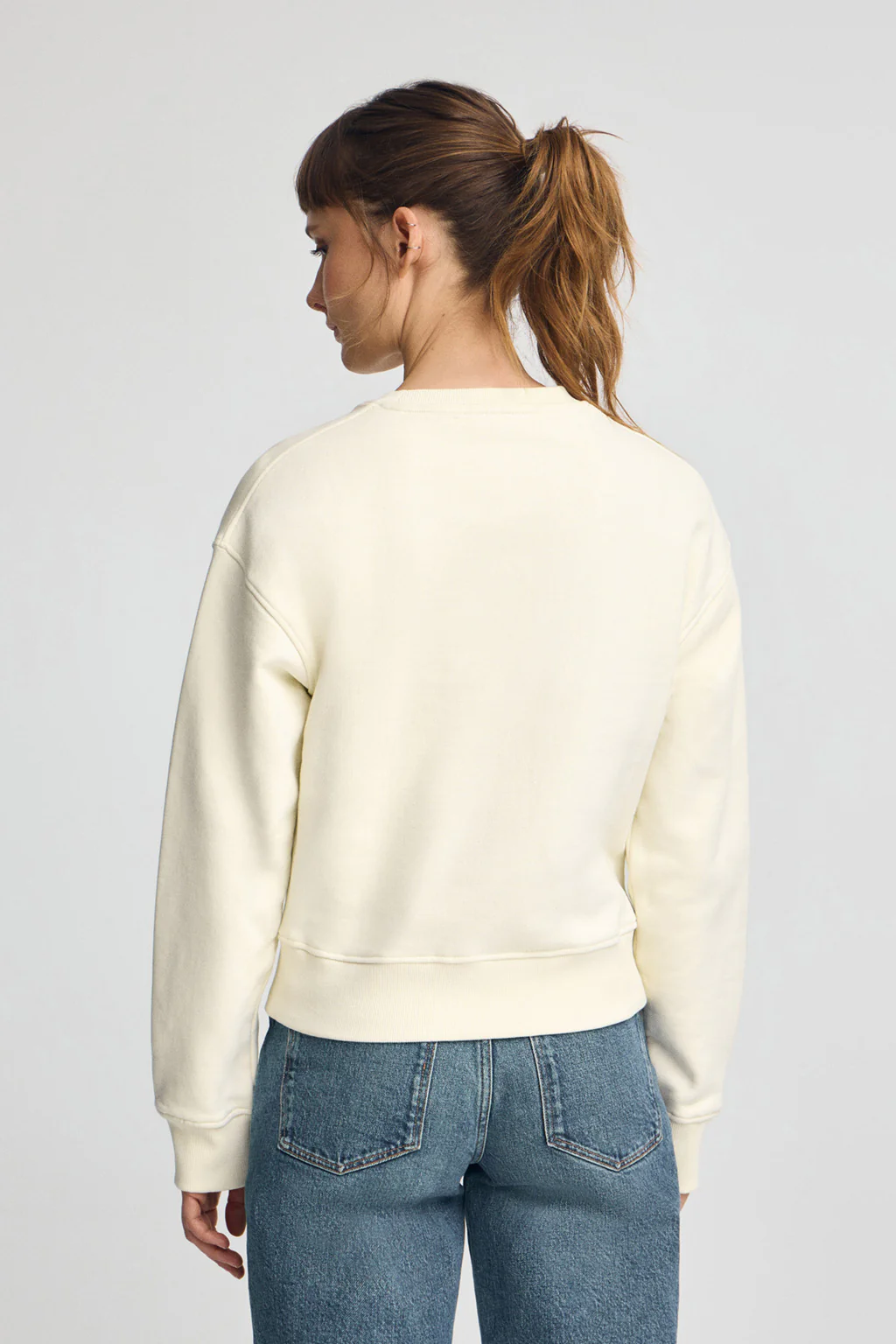 Nude boxy-fit sweatshirt with Rigby Go logo - Image 4