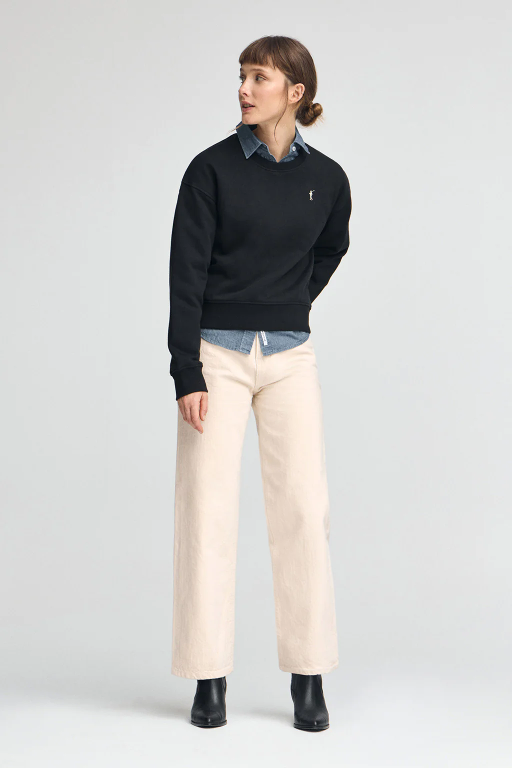 Black boxy-fit sweatshirt with Rigby Go logo - Image 3