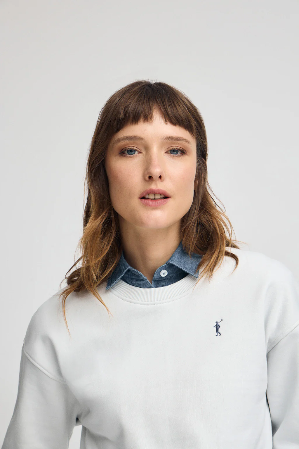 Ice-white boxy-fit sweatshirt with Rigby Go logo - Image 2