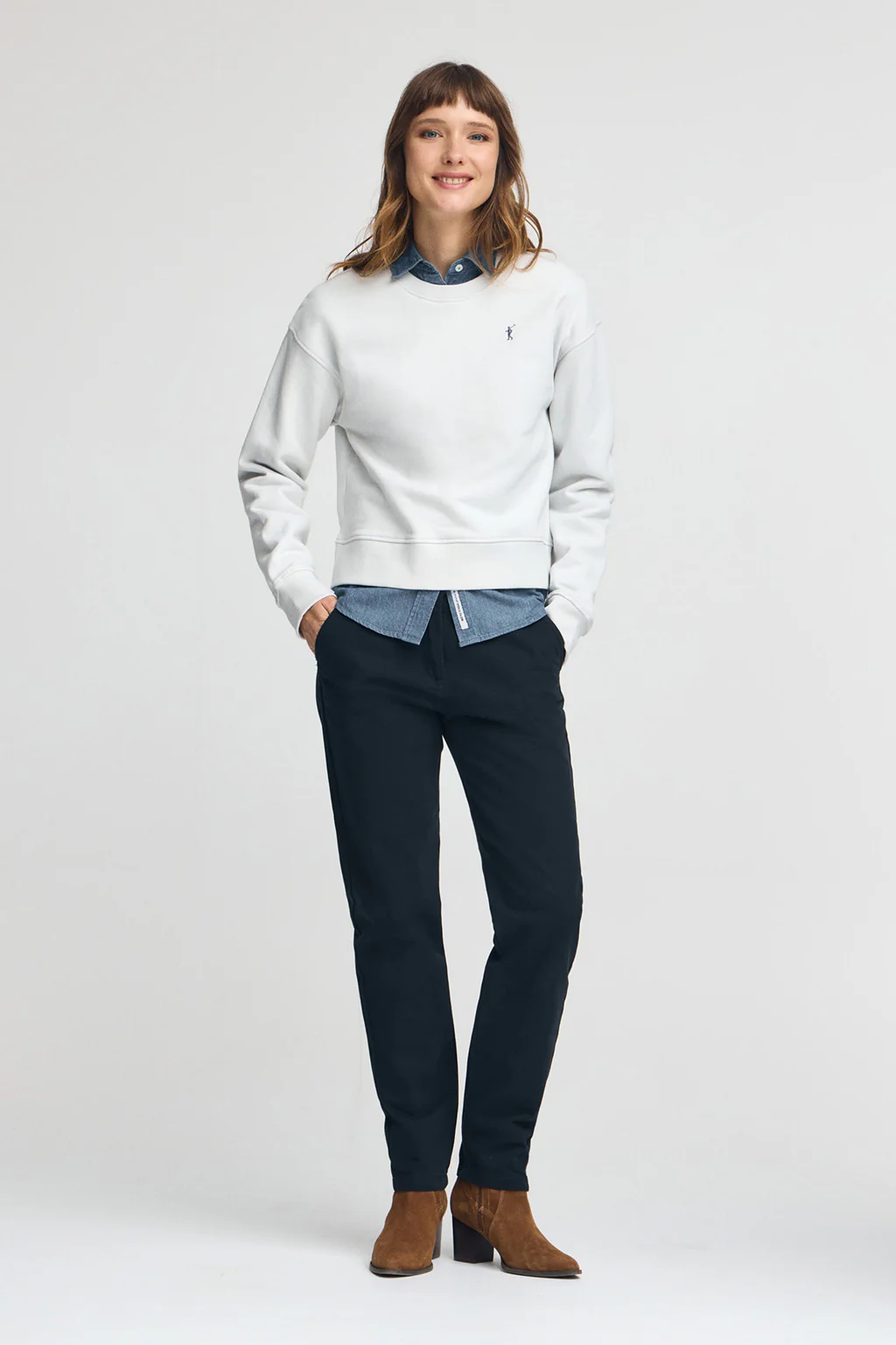 Ice-white boxy-fit sweatshirt with Rigby Go logo - Image 3