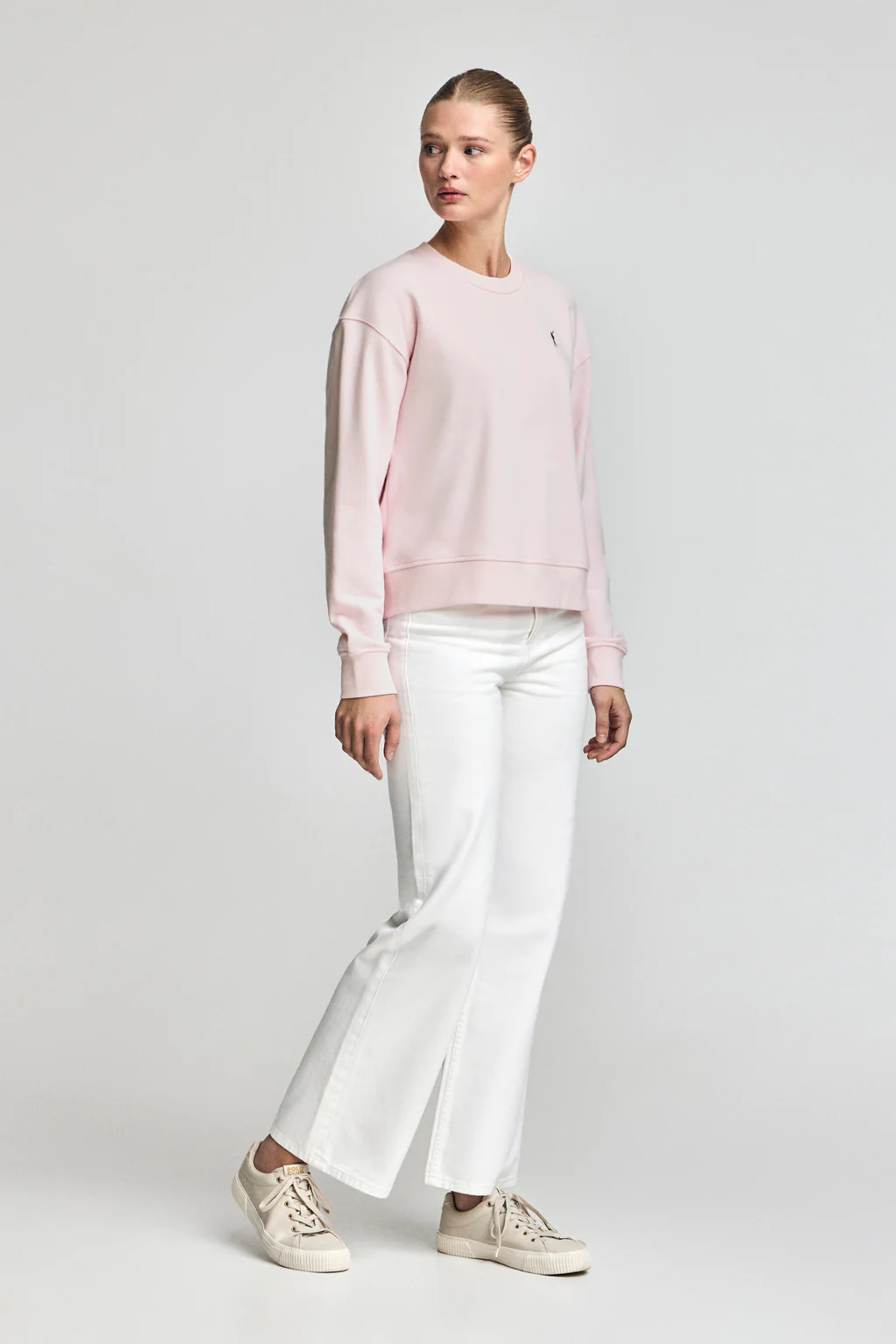 Pink round-neck sweatshirt with Rigby Go embroidery - Image 4
