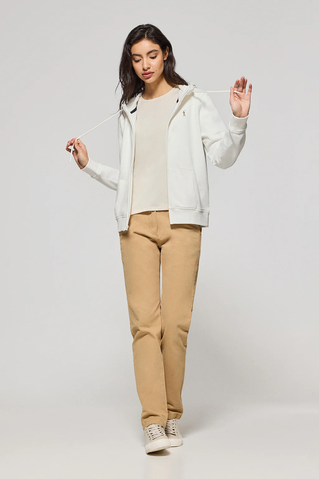 Beige hoodie with zip and Rigby Go embroidery - Image 4