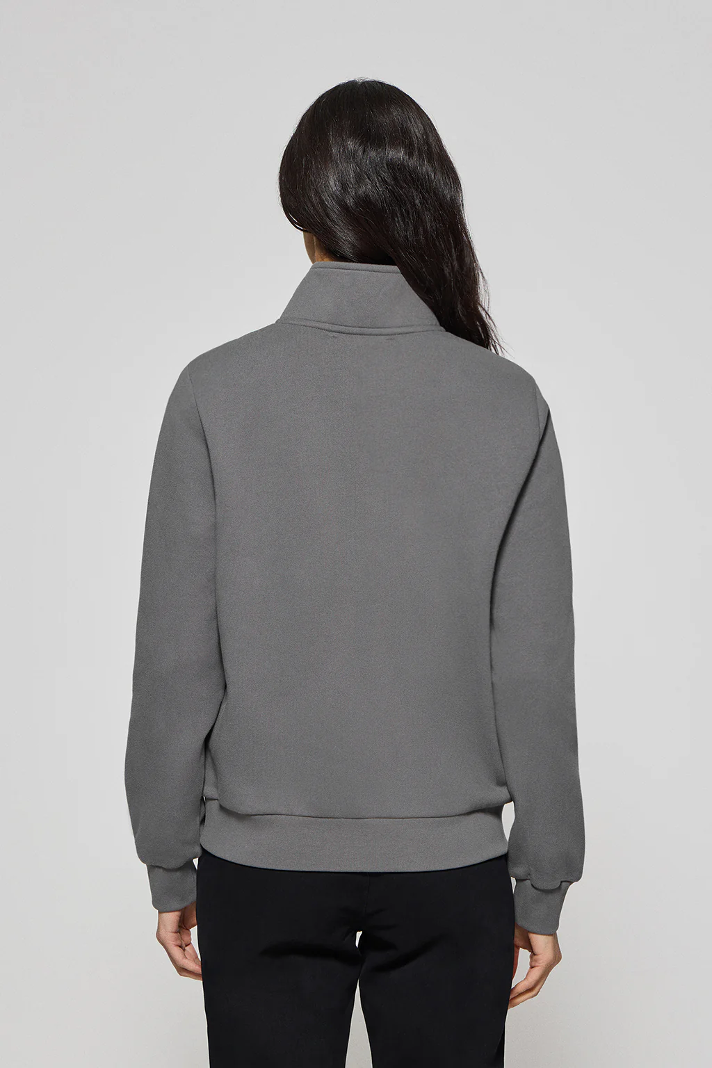 Asphalt-grey half-zip sweatshirt with Rigby Go logo - Image 2