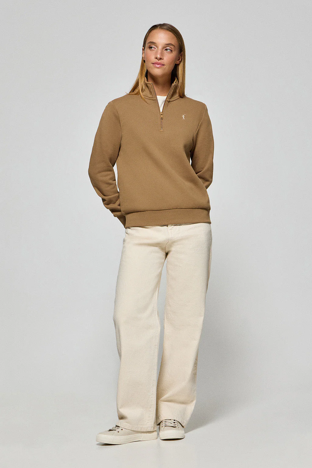 Brown half-zip sweatshirt with Rigby Go logo - Image 2