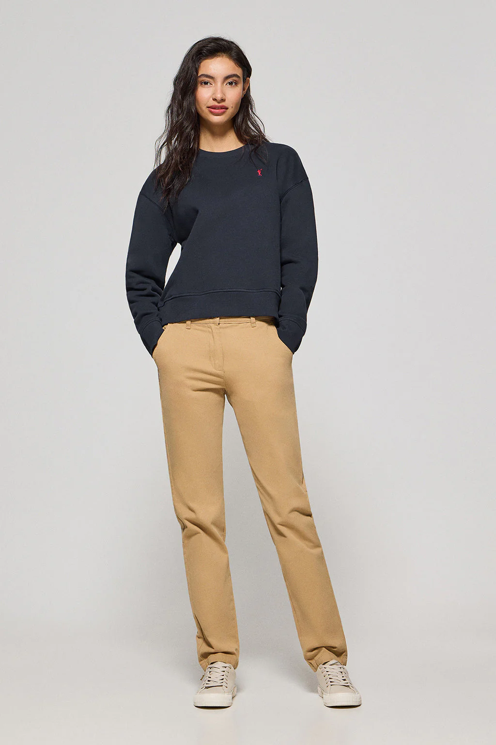 Navy-blue round-neck sweatshirt with Rigby Go embroidered logo - Image 3