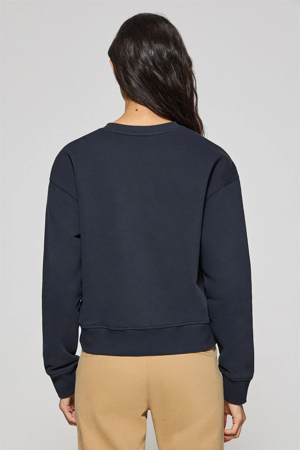 Navy-blue round-neck sweatshirt with Rigby Go embroidered logo - Image 5