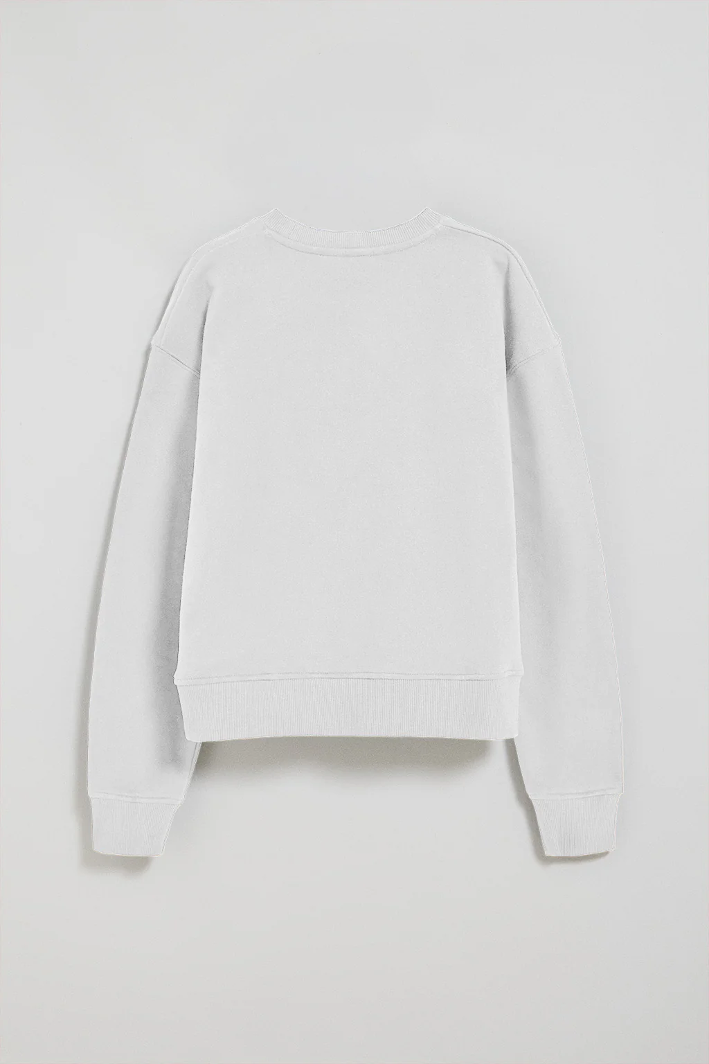 White round-neck sweatshirt with Rigby Go embroidered logo - Image 6