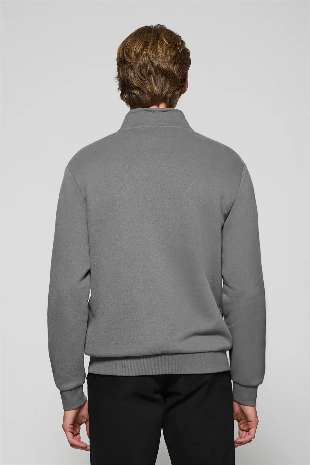 Asphalt-grey half-zip sweatshirt with Rigby Go embroidered logo - Image 2
