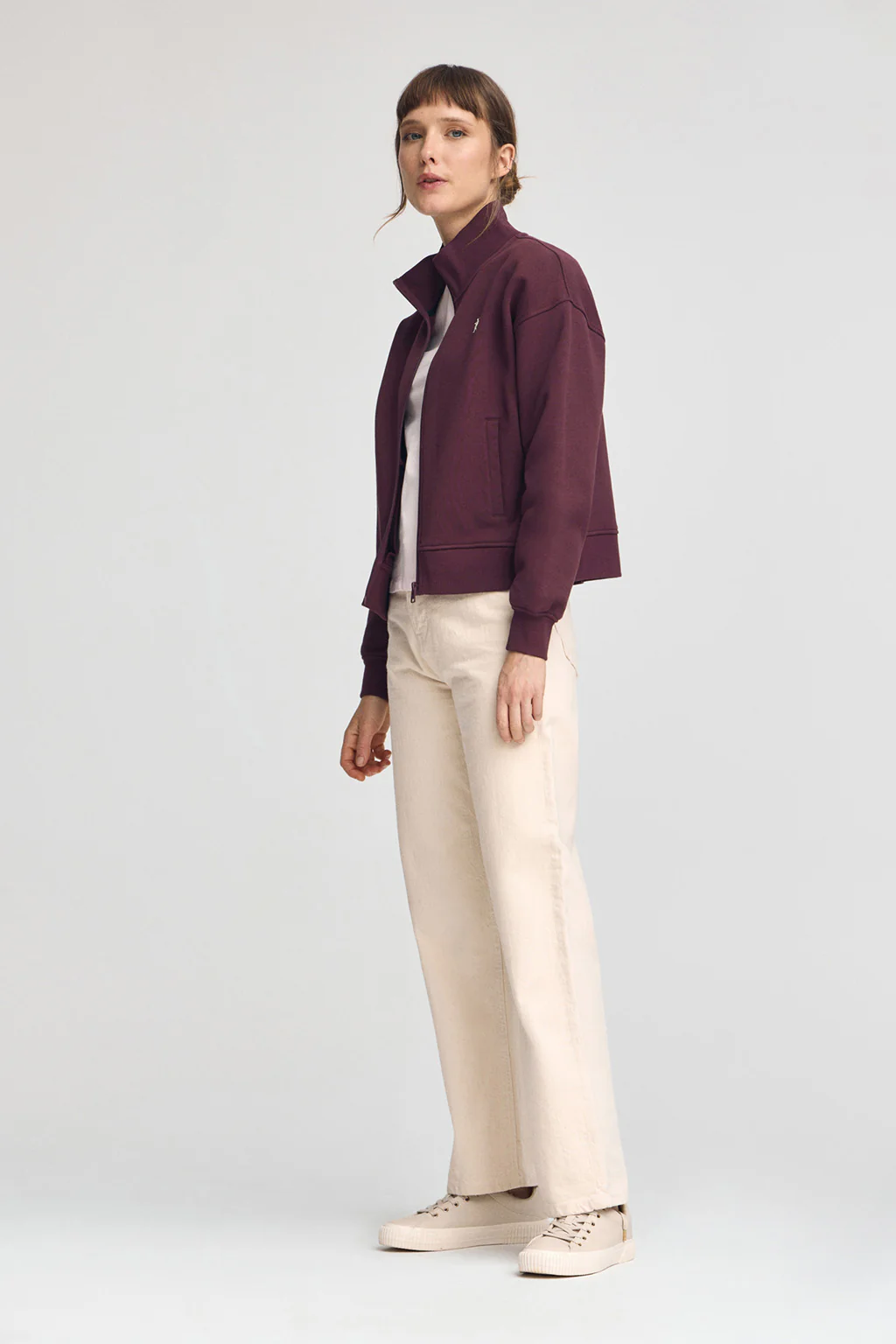 Burgundy high-neck sweatshirt with zip and Rigby Go logo - Image 3