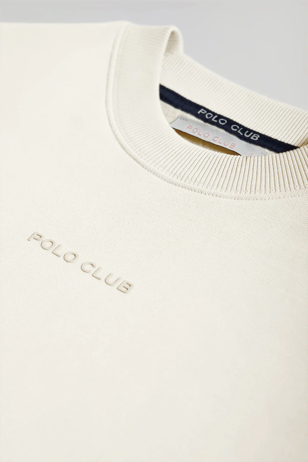 Beige Minimal Polo Club basic sweatshirt with round neck - Image 9