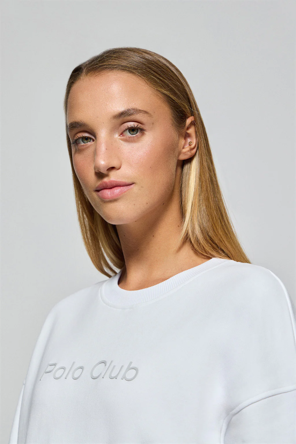 White round-neck basic sweatshirt with front Polo Club rubber logo - Image 3