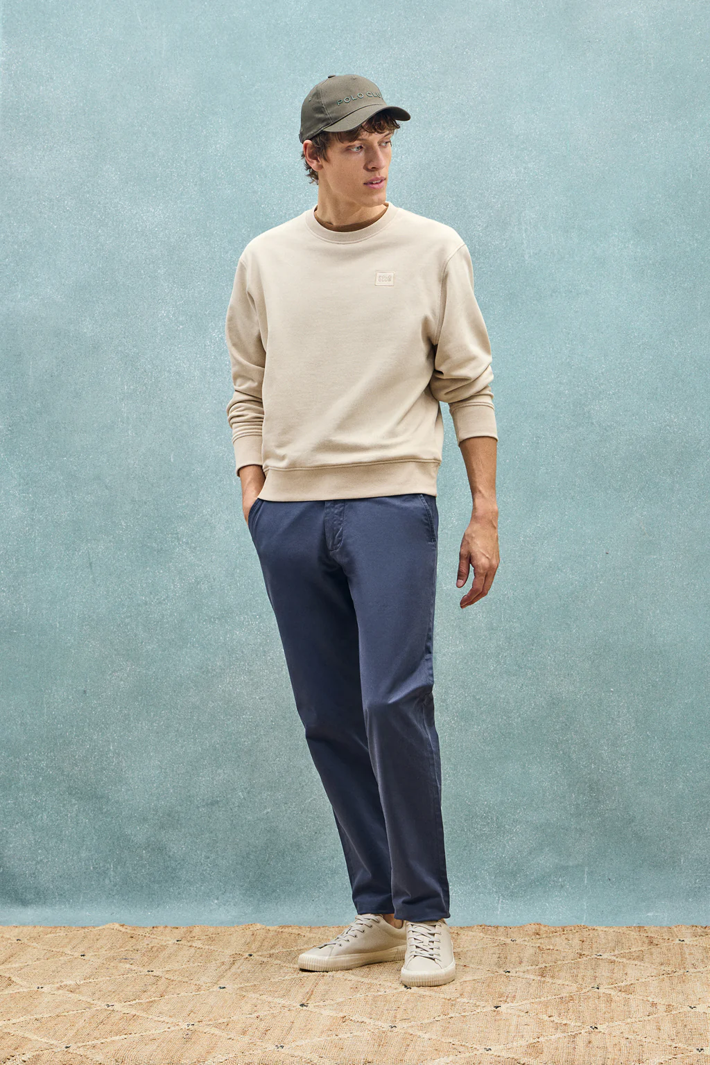 Beige round-neck relaxed sweatshirt with Polo Club detail - Image 10