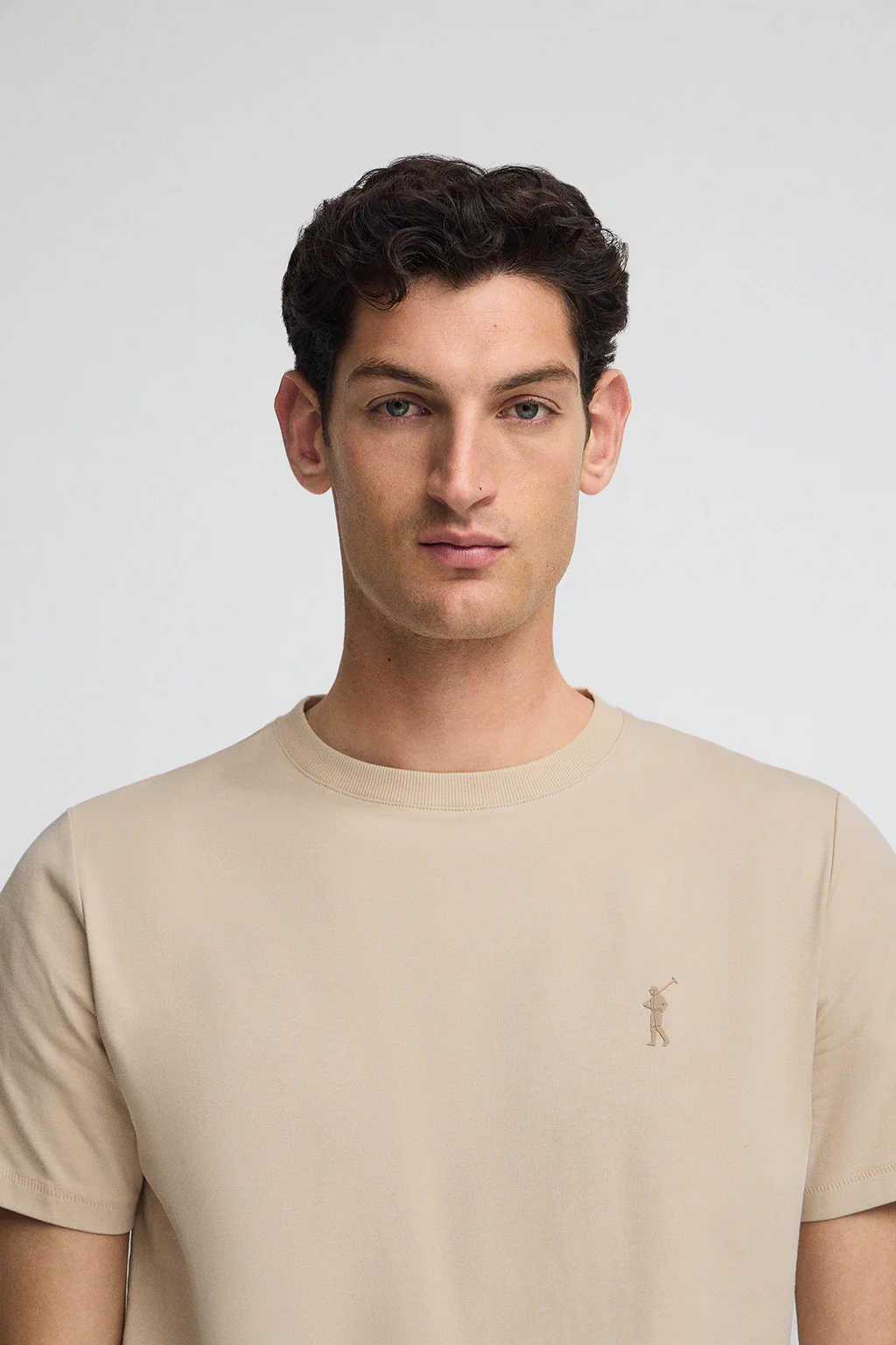 Beige T-shirt with Rigby Go rubber logo - Image 2