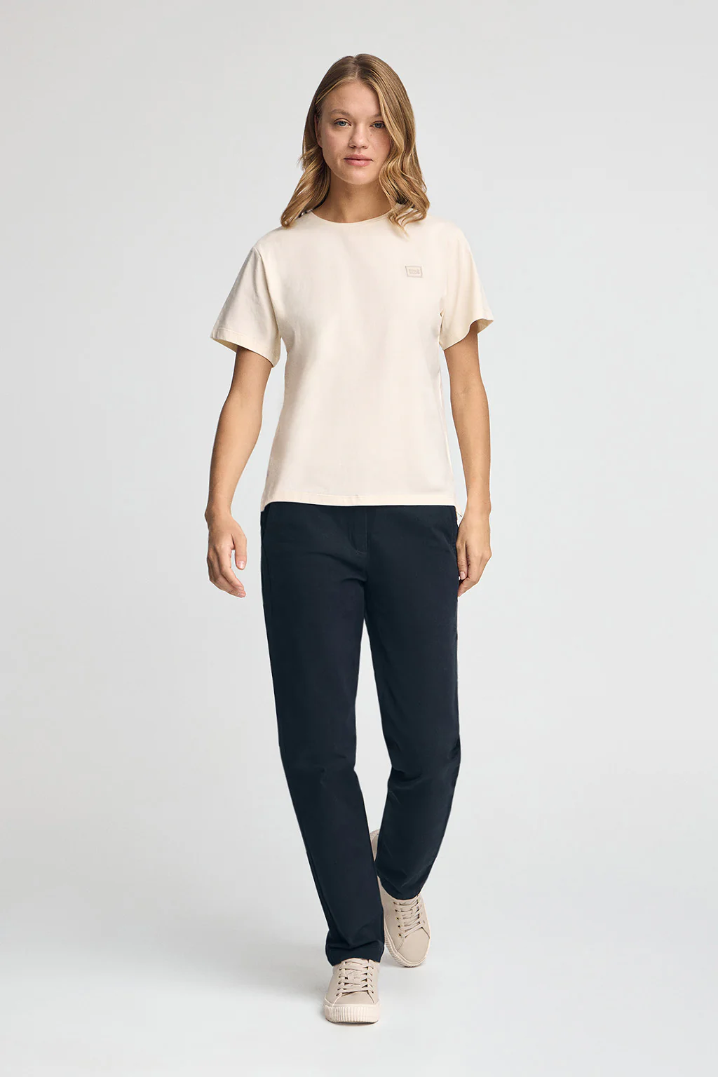 Nude straight-fit T-shirt with Polo Club branded patch - Image 3