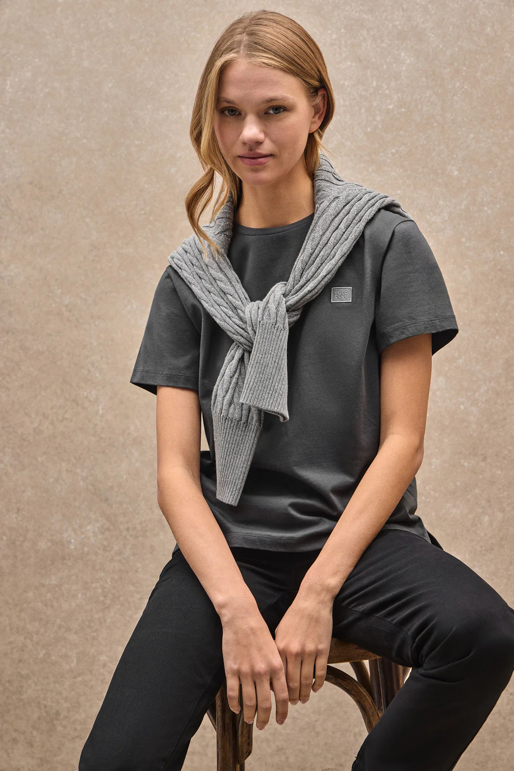 Dark-grey straight-fit T-shirt with Polo Club branded patch