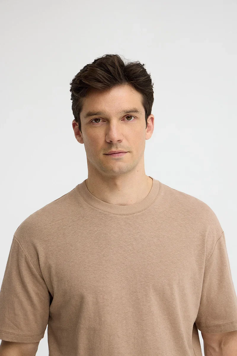 Light-brown short-sleeve cotton-linen T-shirt with Polo Club logo - Image 3