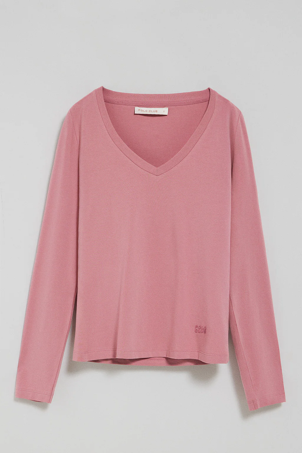 Dusty-pink V-neck basic tee with rubber logo - Image 5