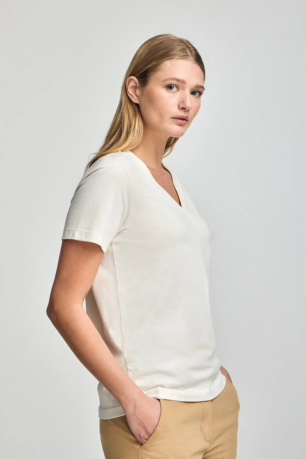 Nude tee Turia with peach-skin finish and Polo Club rubberised print