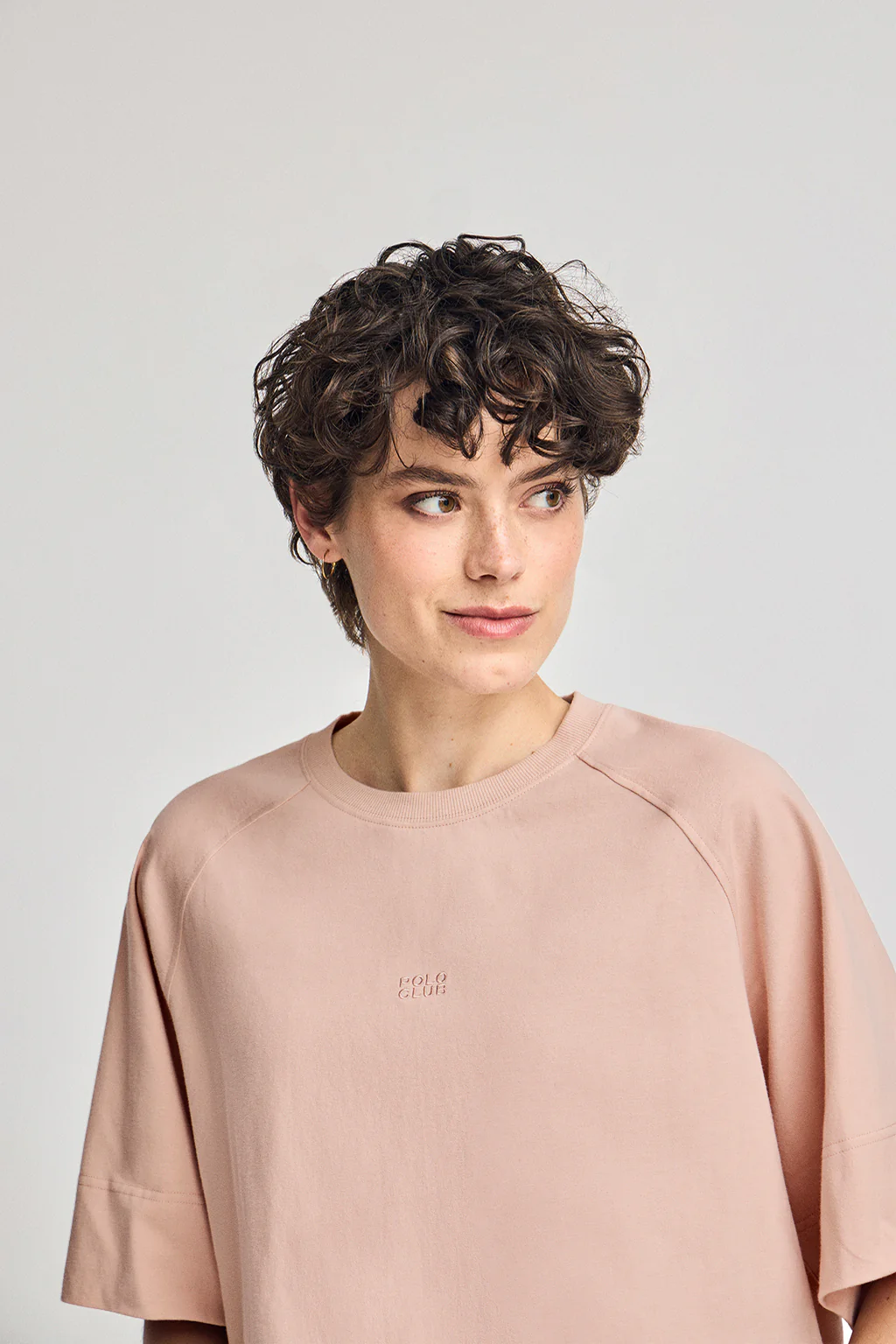Blush-pink T-shirt Danae with embroidered logo - Image 3