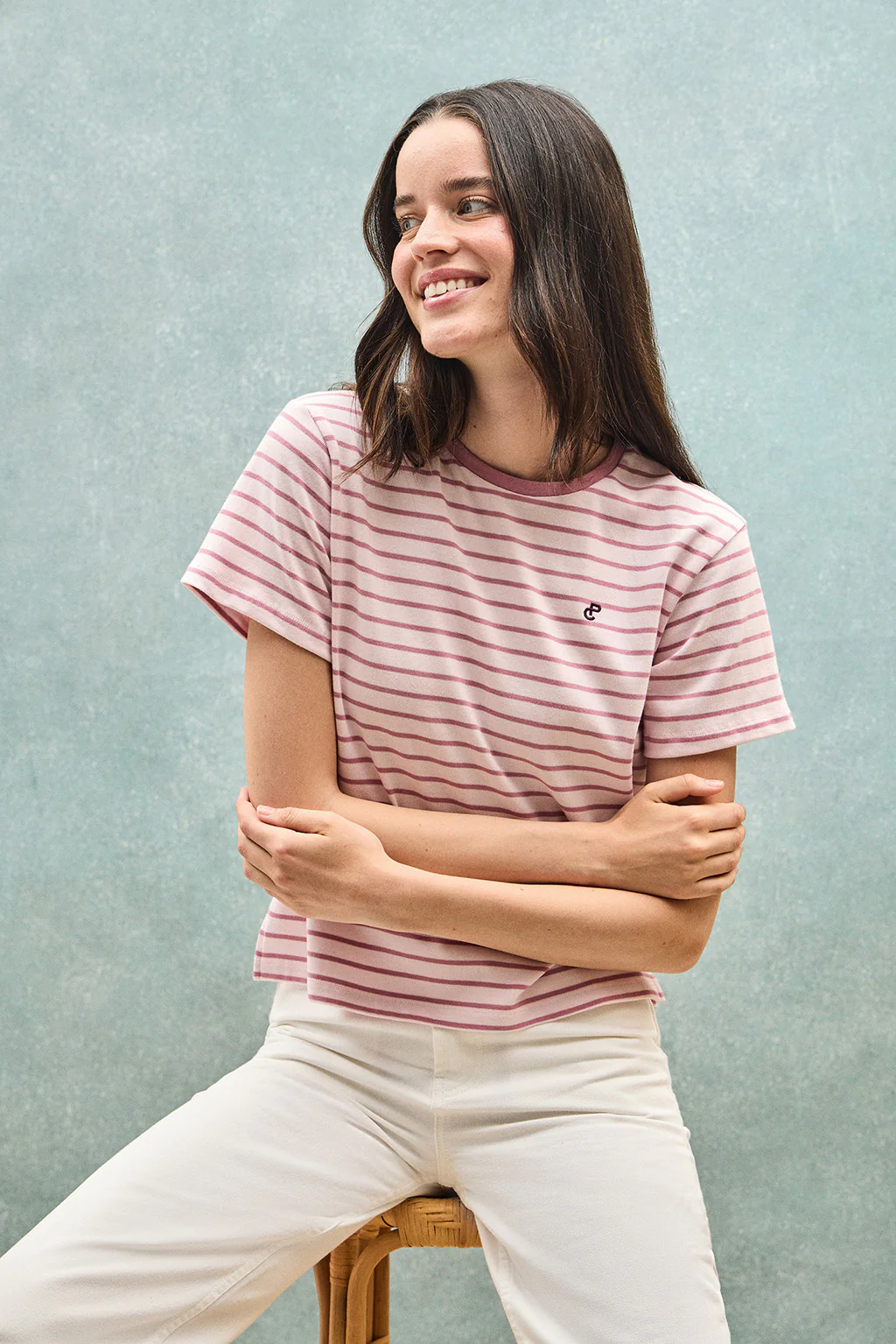 Dusty-pink and beige striped T-shirt with embroidered monogram - Image 10