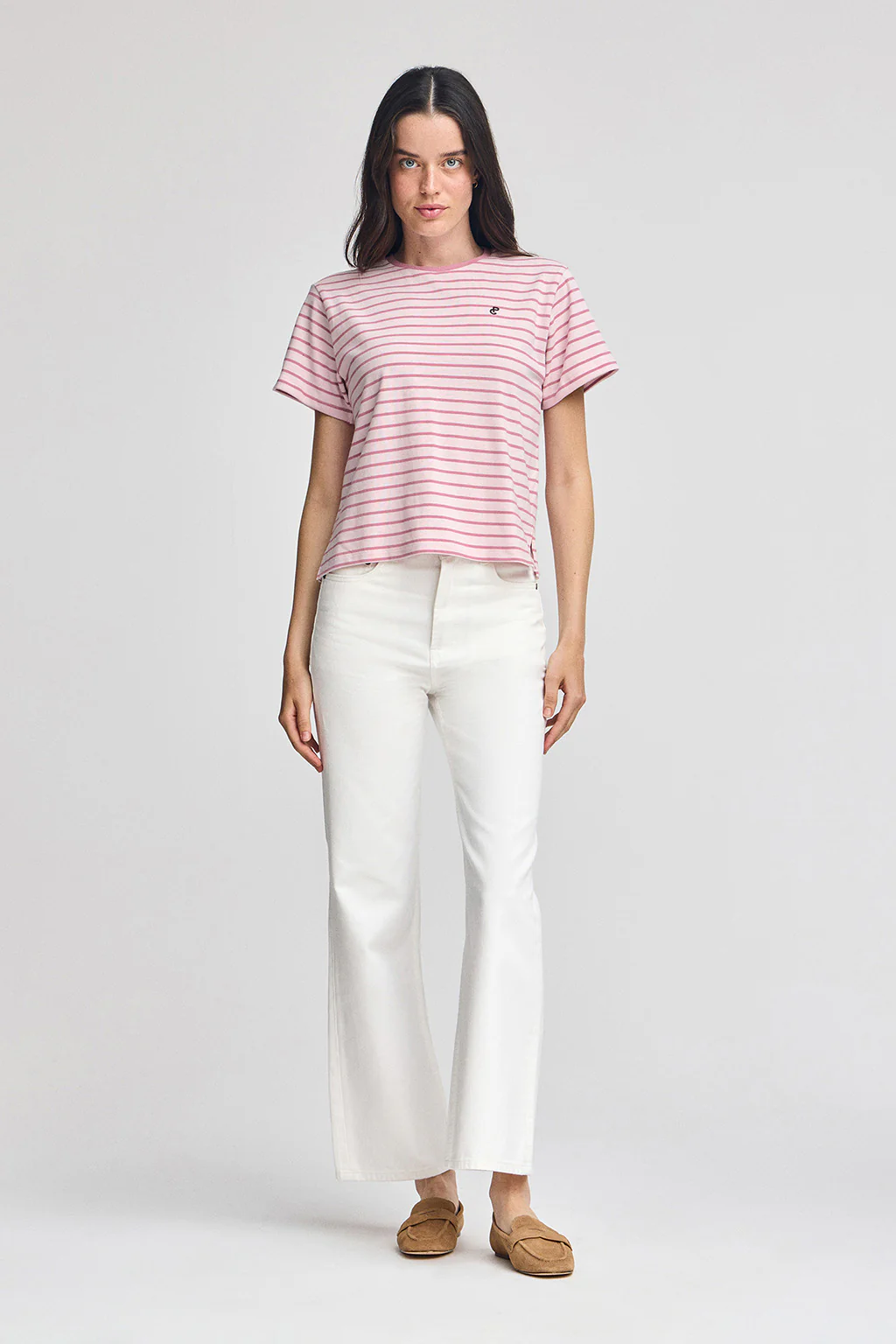 Dusty-pink and beige striped T-shirt with embroidered monogram - Image 4