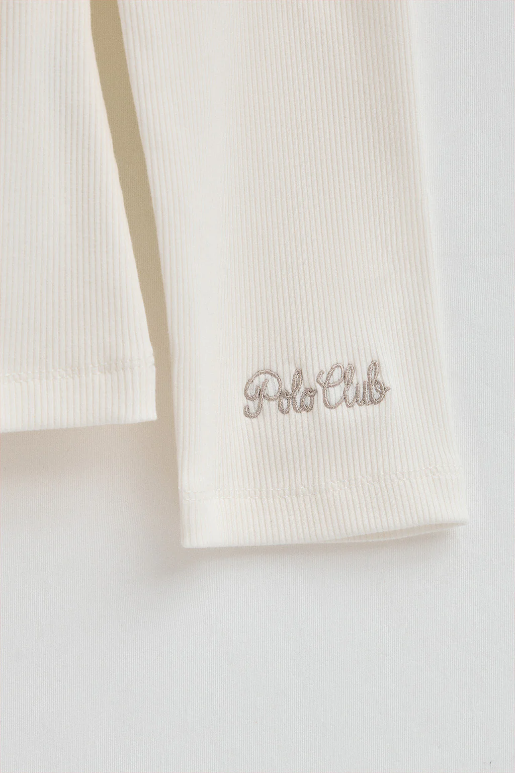 Nude long-sleeve boat-neck T-shirt Polo Club - Image 7