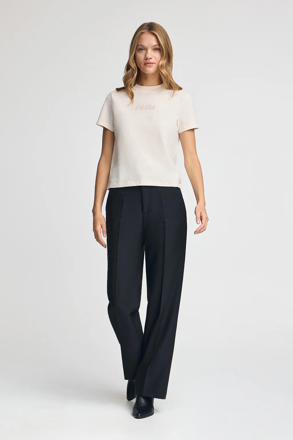 Nude short-sleeve boxy-fit T-shirt with Polo Club rhinestone logo - Image 4