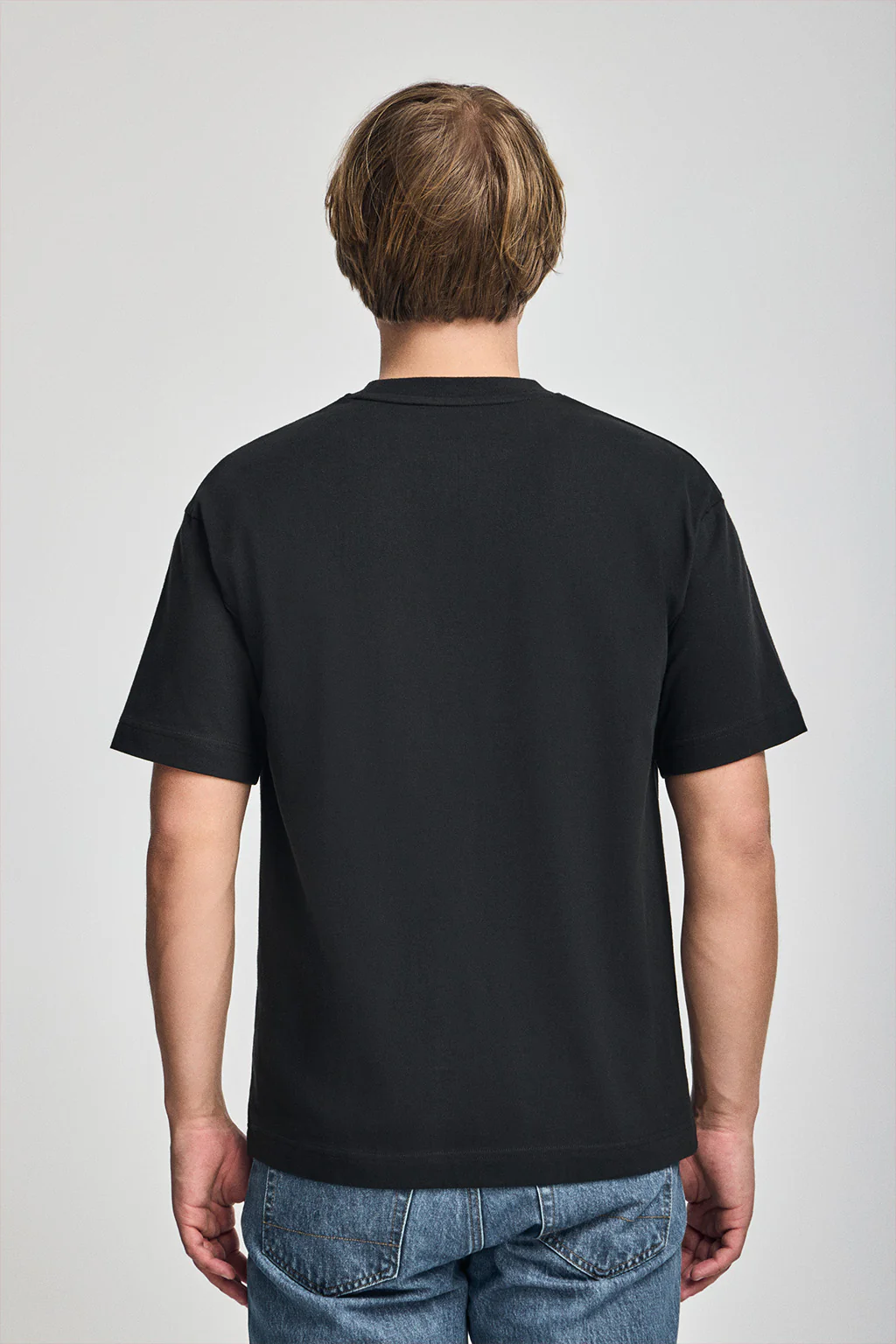 Black round-neck short-sleeve tee with Polo Club logo - Image 2