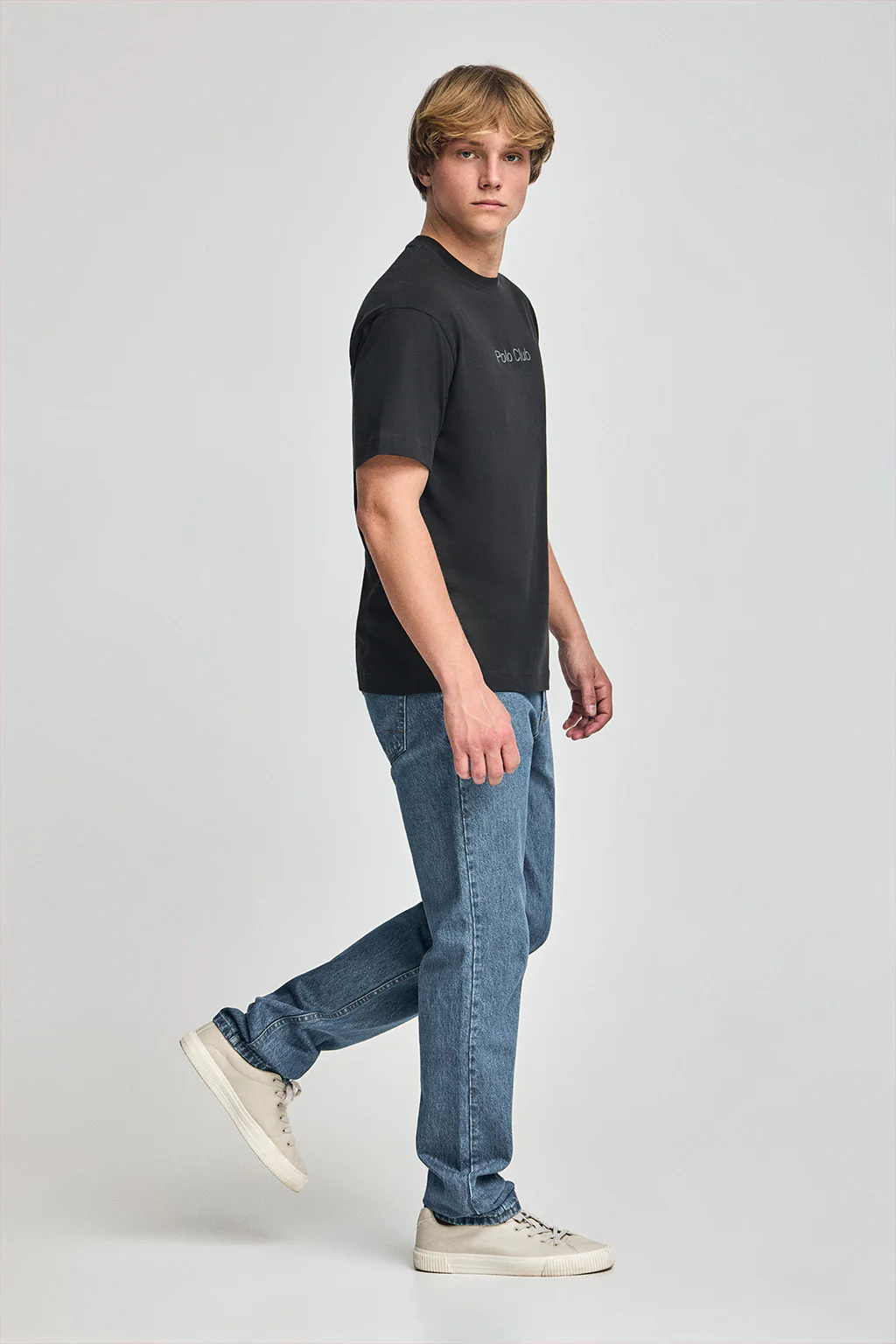 Black round-neck short-sleeve tee with Polo Club logo - Image 4