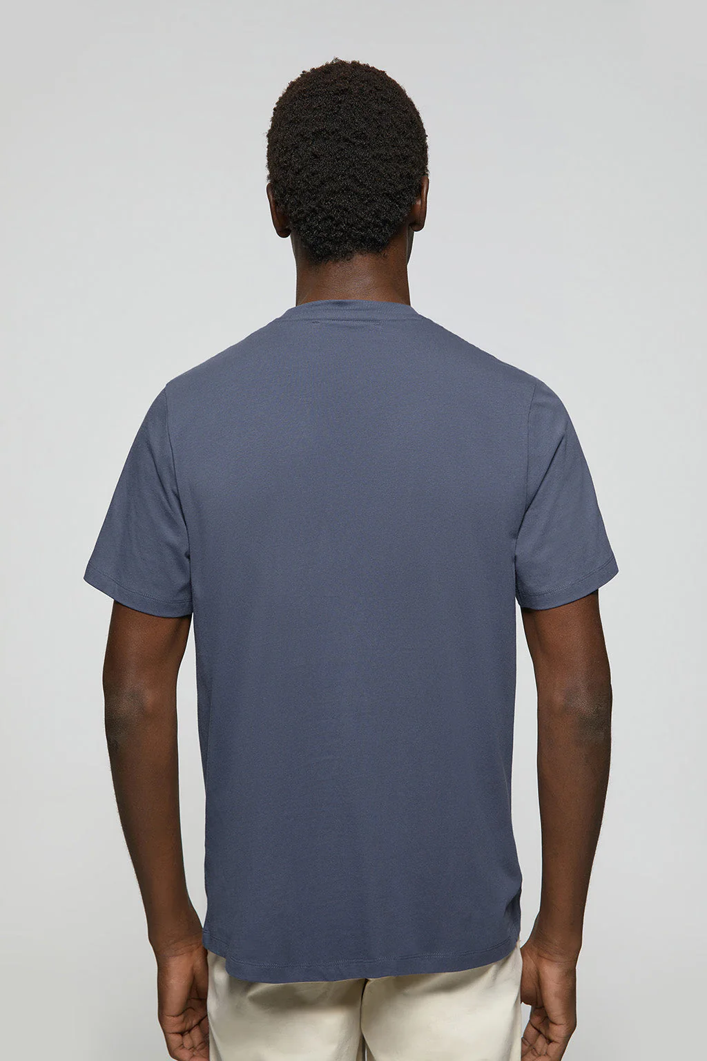 Denim-blue basic T-shirt with chest iconic print - Image 5