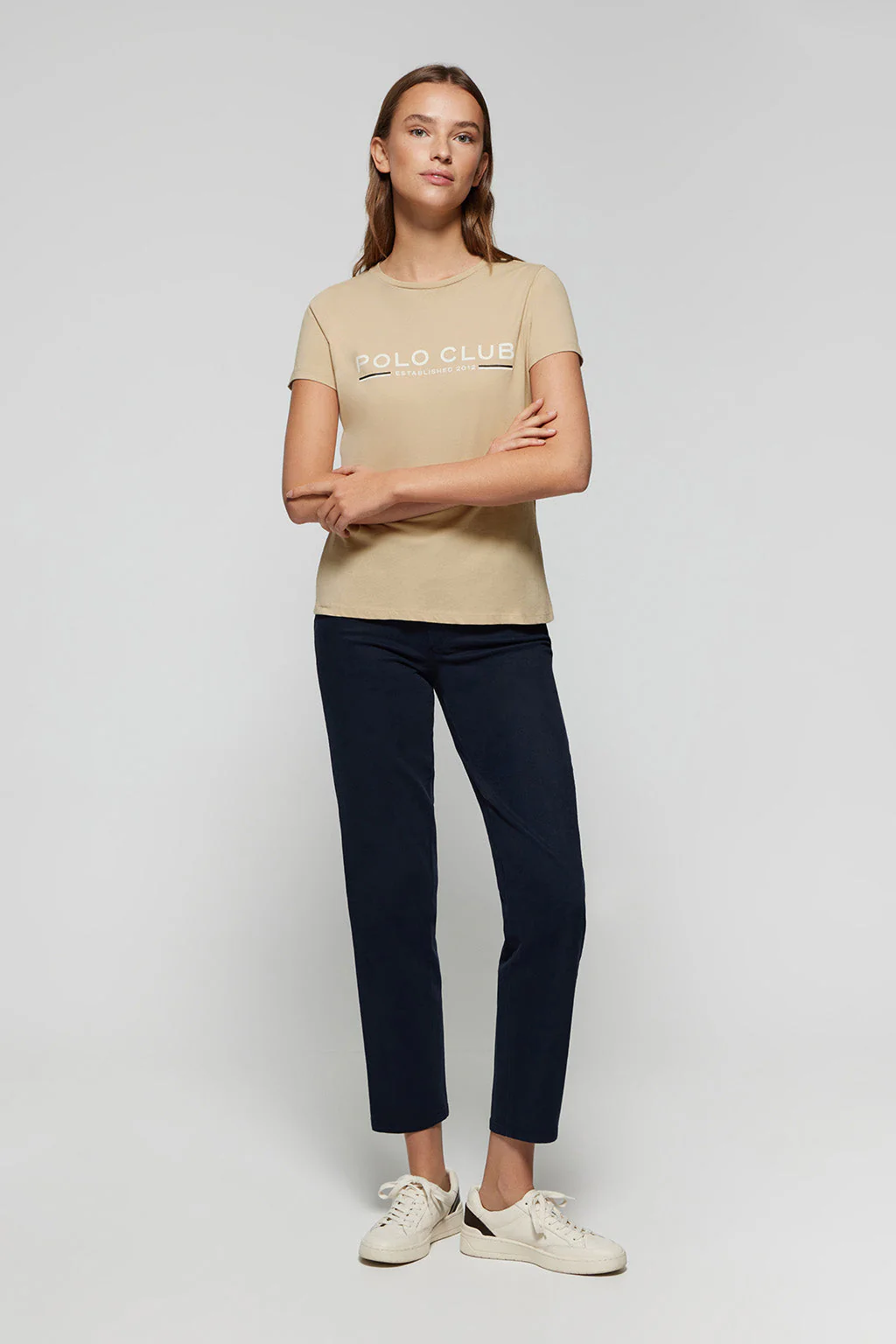 Sandy basic T-shirt with chest iconic print - Image 3