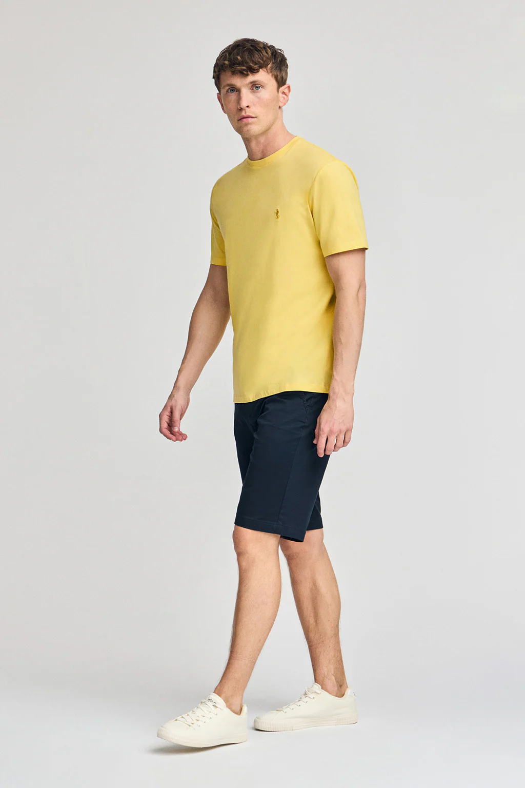 Yellow round-neck basic T-shirt with Rigby Best embroidery - Image 4