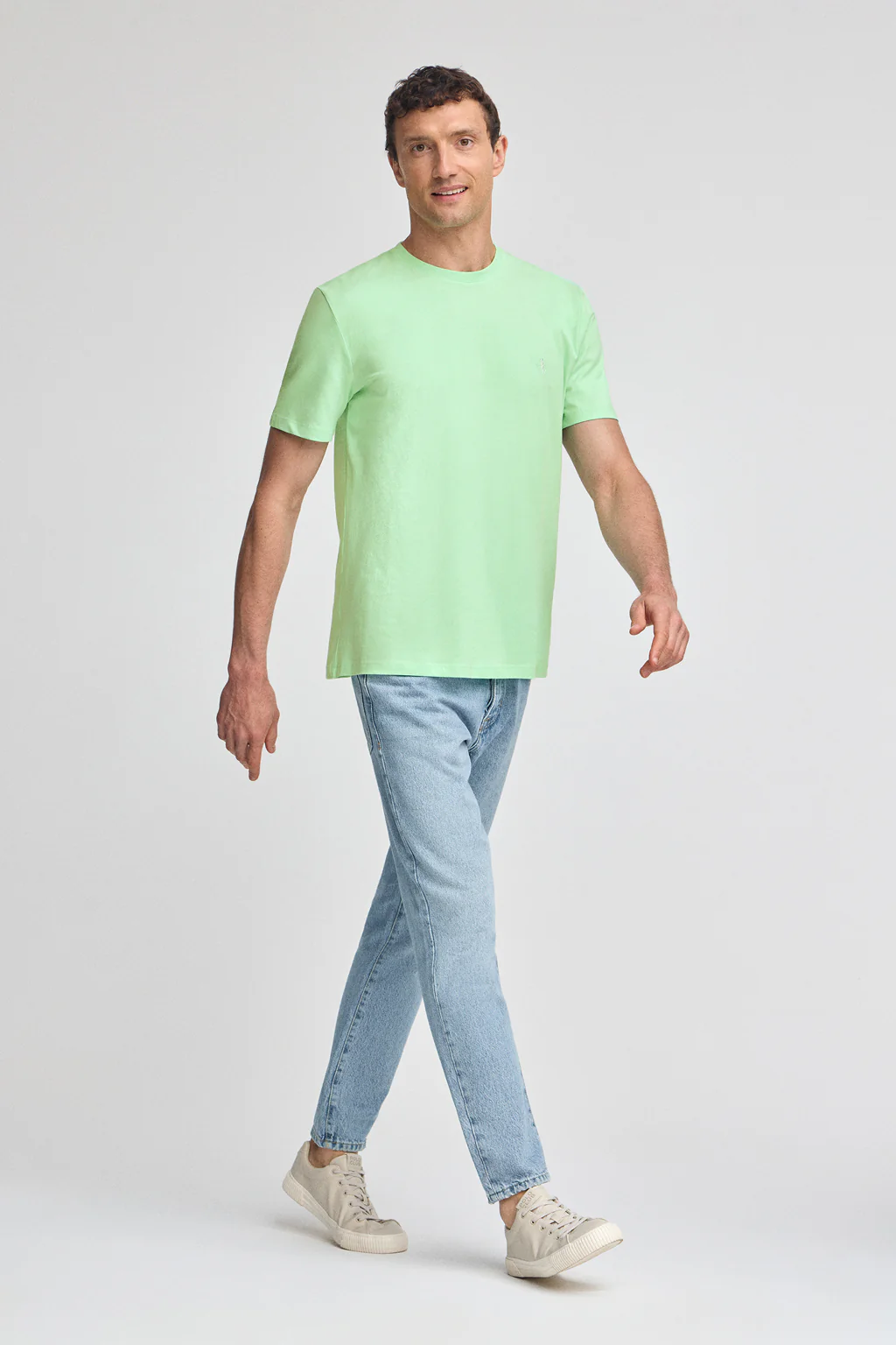 Mint round-neck basic T-shirt with Rigby Best embroidery - Image 4