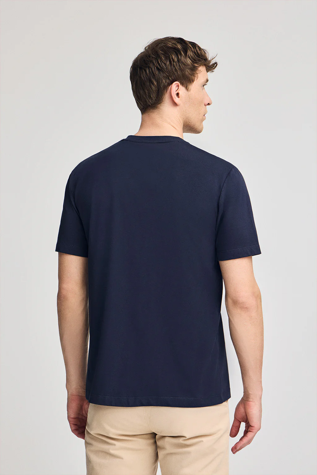 Navy-blue short-sleeve V-neck T-shirt with Rigby Best embroidery - Image 2