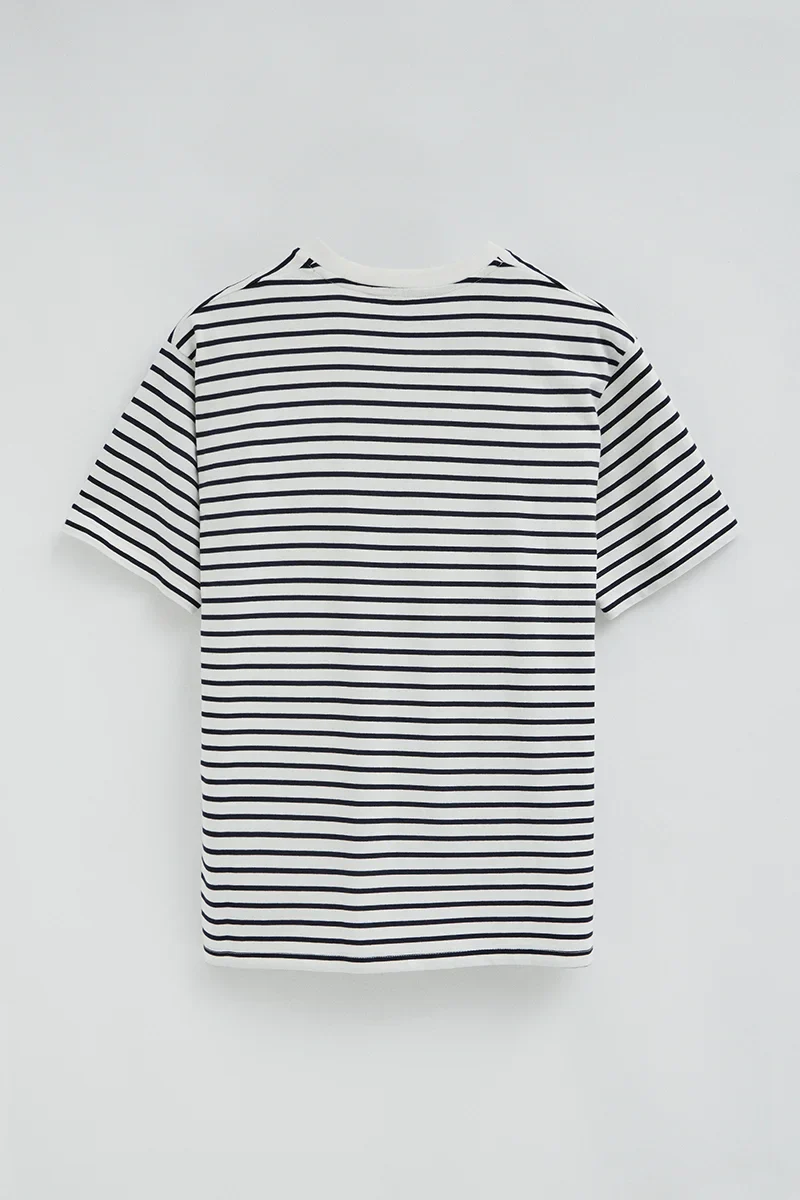 Striped loose-fit T-shirt in nude and navy blue with Rigby Go logo - Image 8