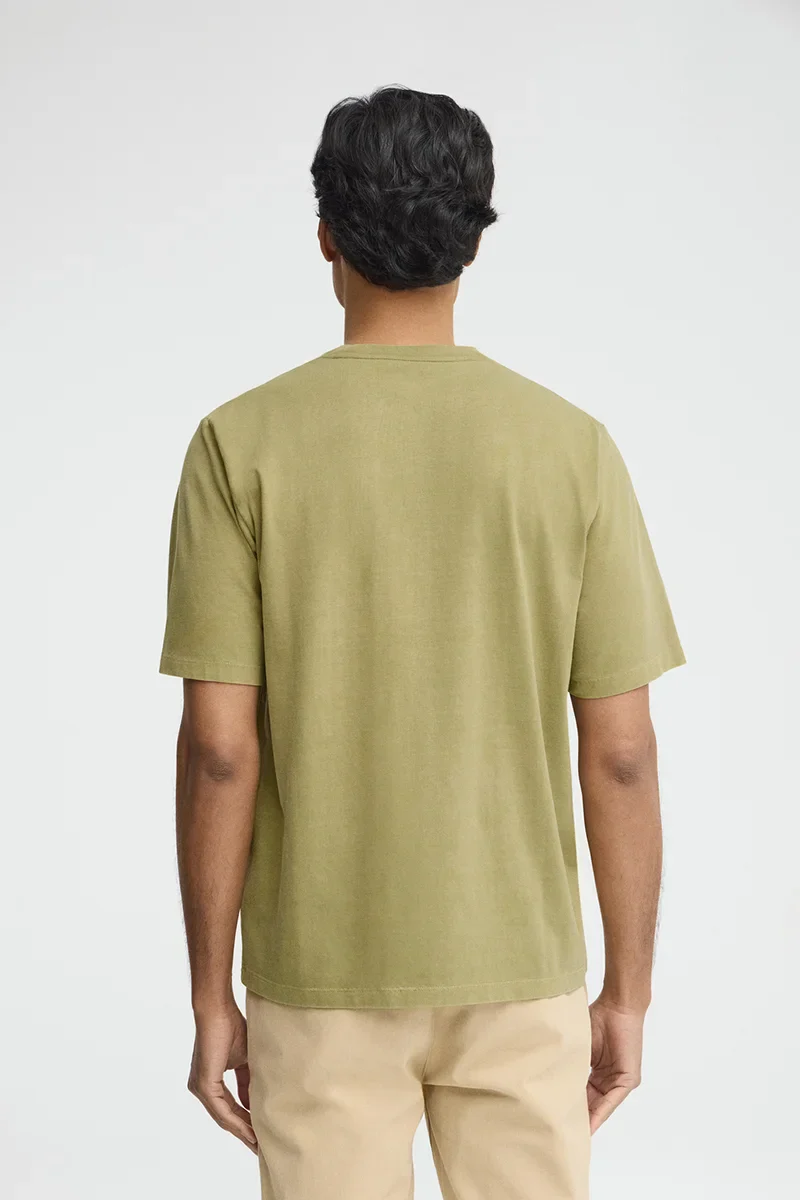 Leaf-green loose-fit T-shirt with round neck and Rigby Go logo - Image 5