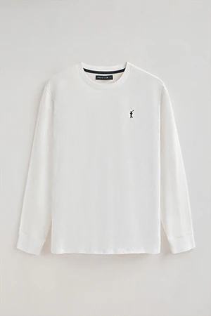 White long-sleeve T-shirt with Rigby Go embroidered logo - Image 8