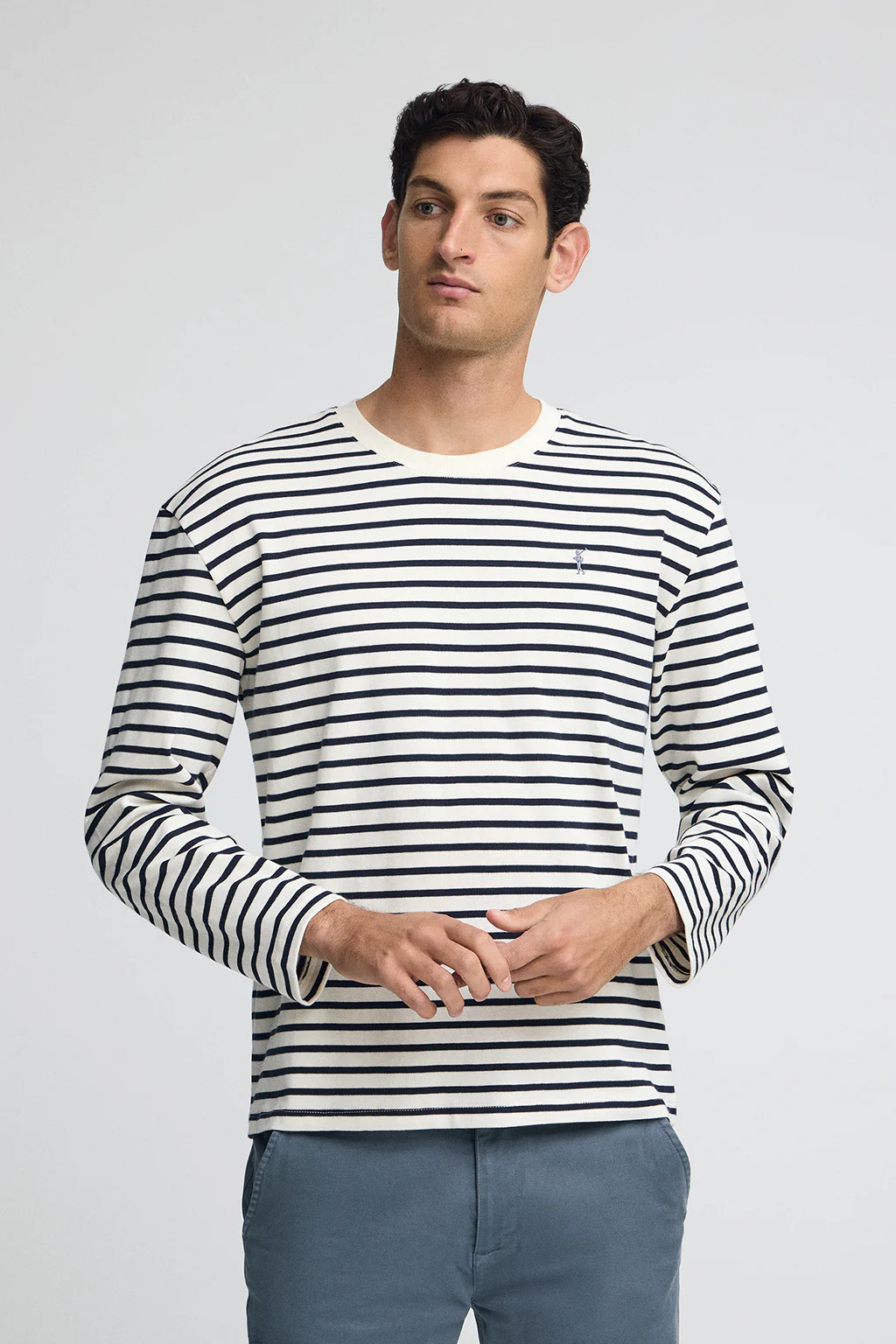 Striped T-shirt in nude and navy blue with Rigby Go embroidered logo
