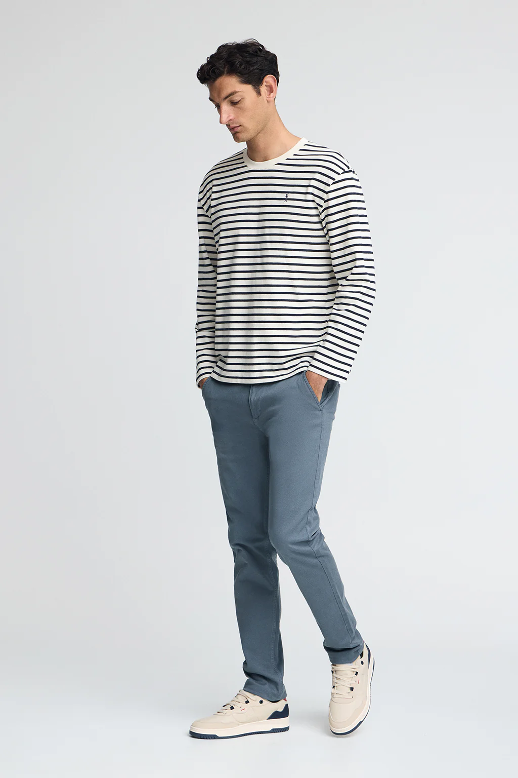 Striped T-shirt in nude and navy blue with Rigby Go embroidered logo - Image 3