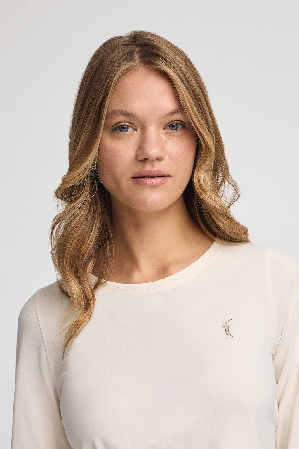 Nude long-sleeve T-shirt with round neck and Rigby Go Gold logo - Image 2