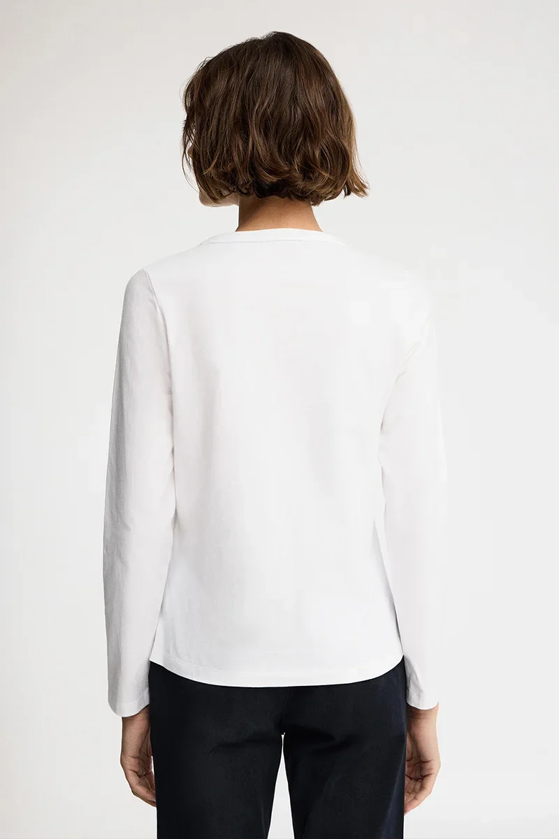 White long-sleeve round-neck T-shirt with Rigby Go embroidery - Image 4