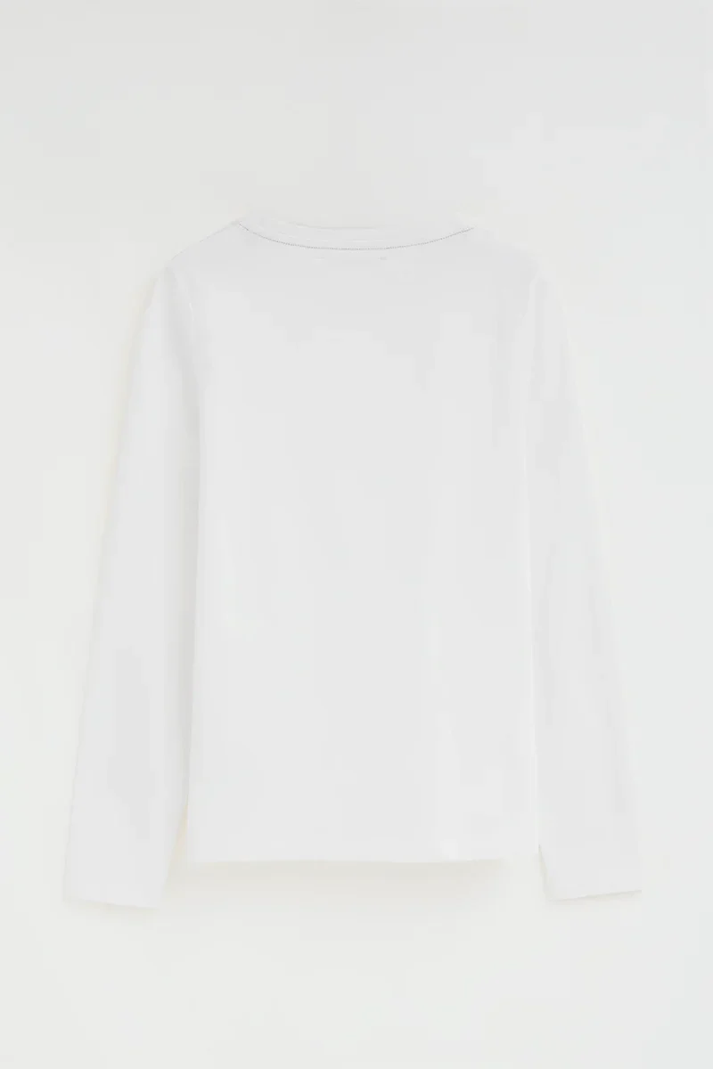White long-sleeve round-neck T-shirt with Rigby Go embroidery - Image 7