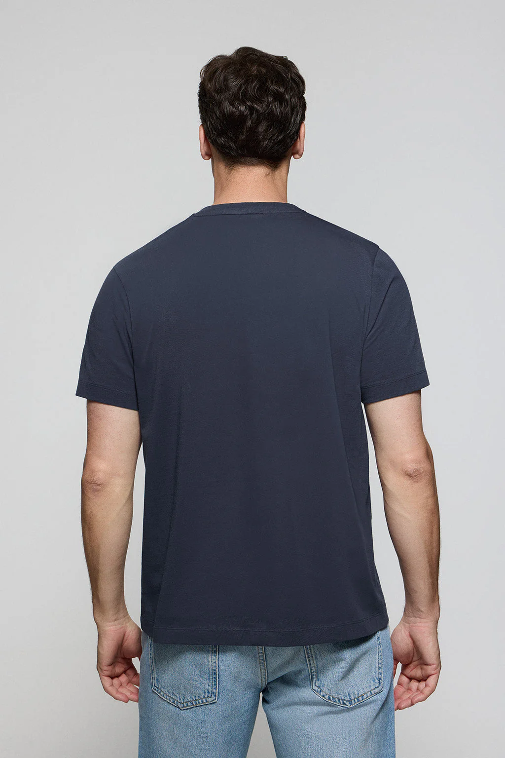 Navy V-neck short-sleeve tee with Rigby Go embroidery - Image 4