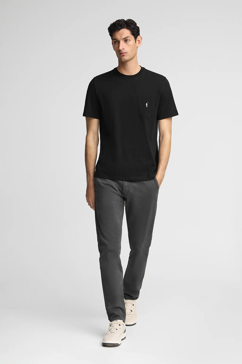 Black T-shirt with pocket and Rigby Go embroidery - Image 3