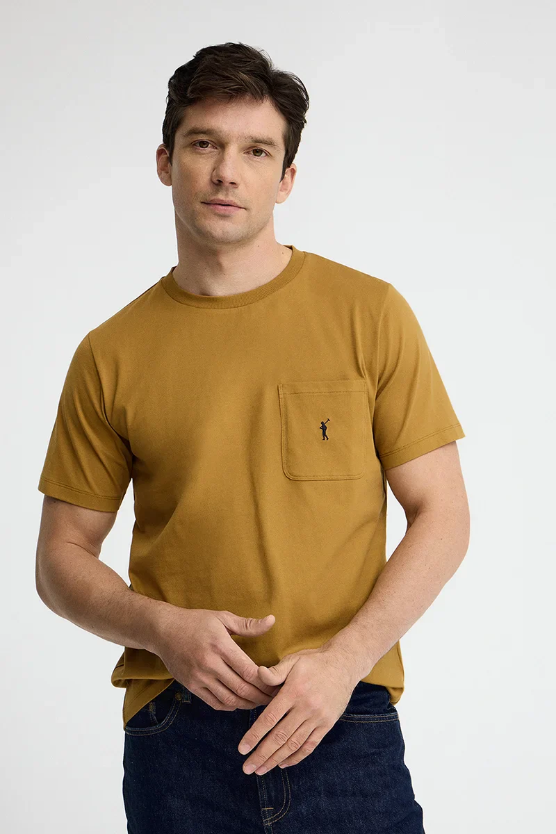 Mustard T-shirt with pocket and Rigby Go logo