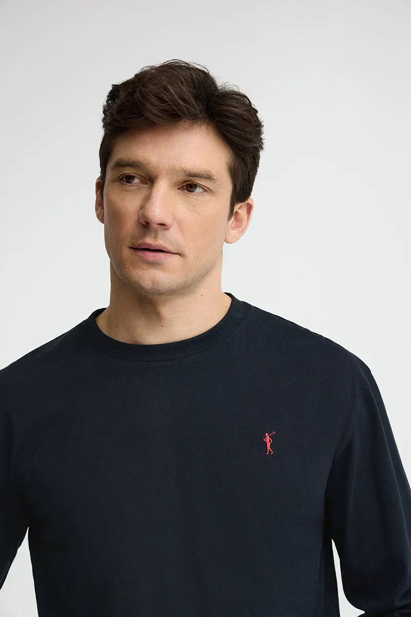 Navy-blue long-sleeve T-shirt with straight fit and Rigby Go embroidery